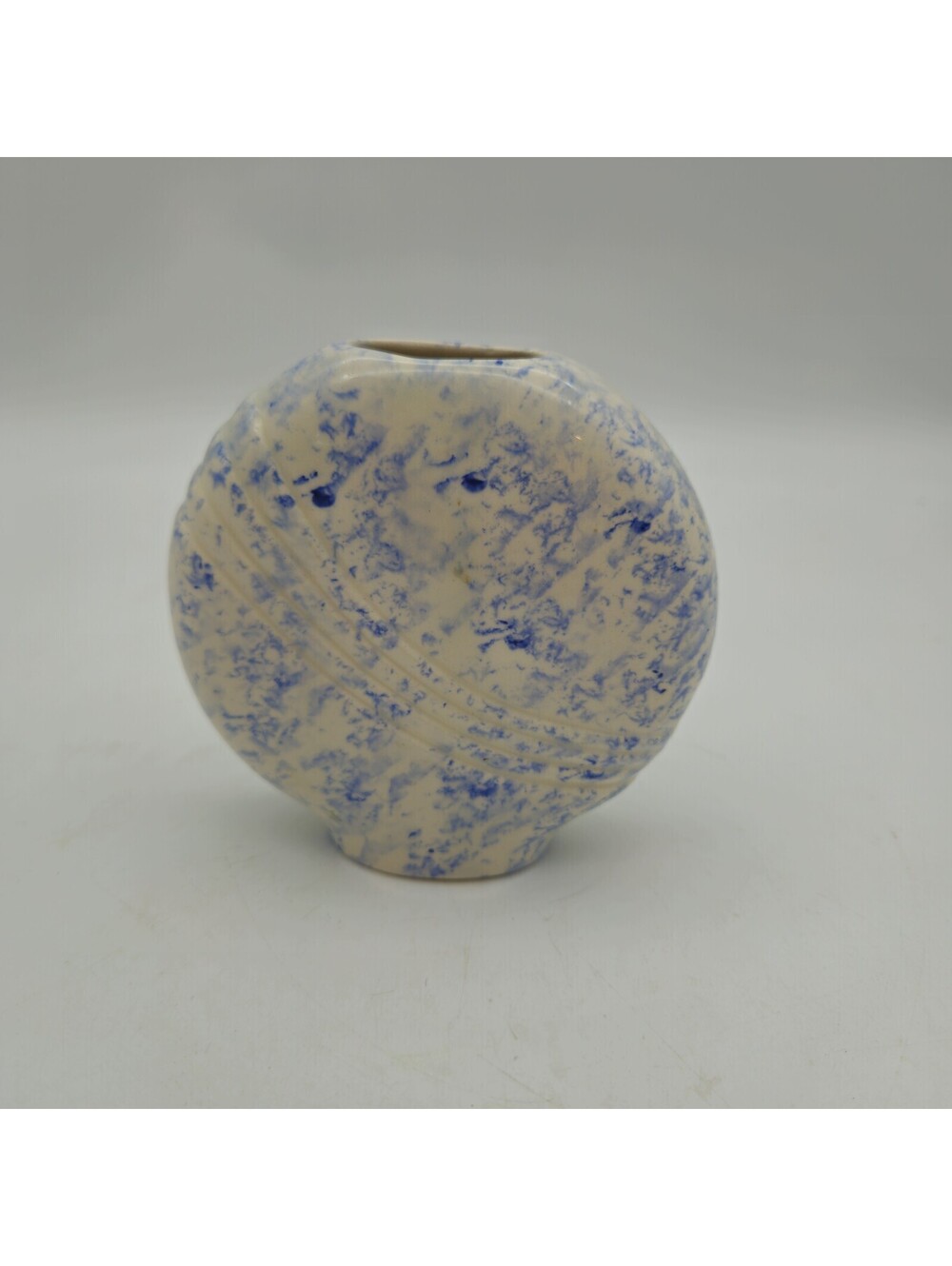 Blue Spongewear Small Ceramic Bud Vase With Grooved Accents 3.75x3.75x1.25